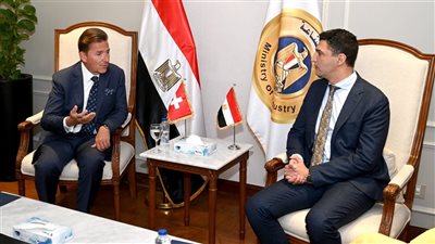 وزير الصناعة: تعاون مع سويسرا لتوطين التكنولوجيات الحديثة ورفع كفاءة الكوادر البشرية