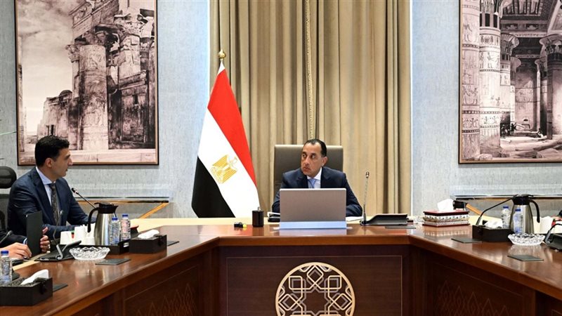 رئيس الوزراء ووزير