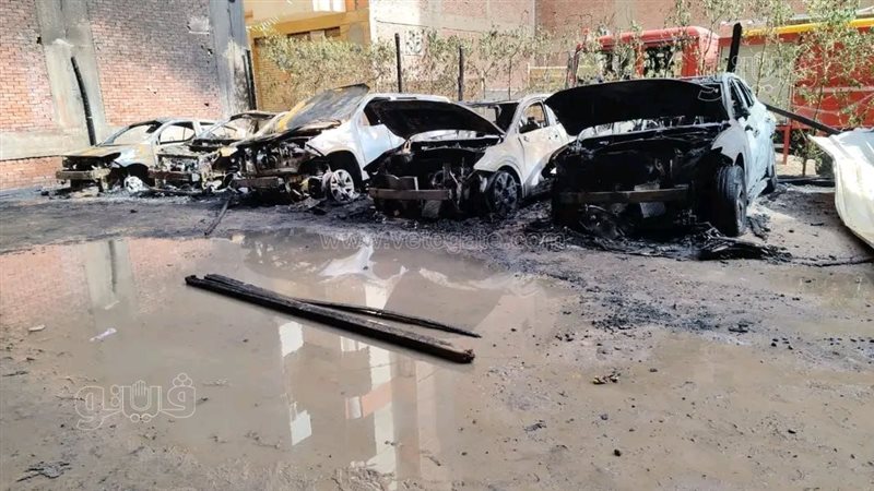 حريق جراج سيارات