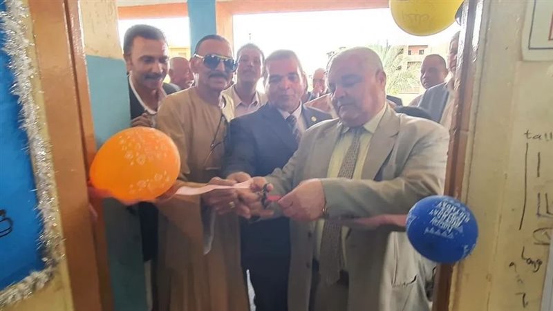 أثناء الافتتاح 