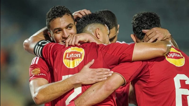 الأهلي، فيتو