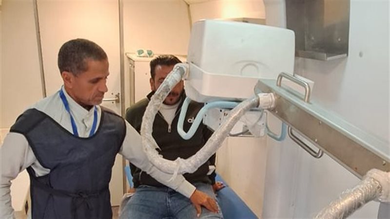 جانب من القافلة الطبية