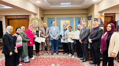 تعليم الإسكندرية يكرم الطلاب الفائزين بمسابقة “الإبداع طموح