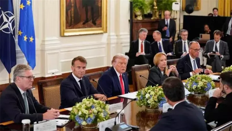 الرئيس الأمريكي دونالد