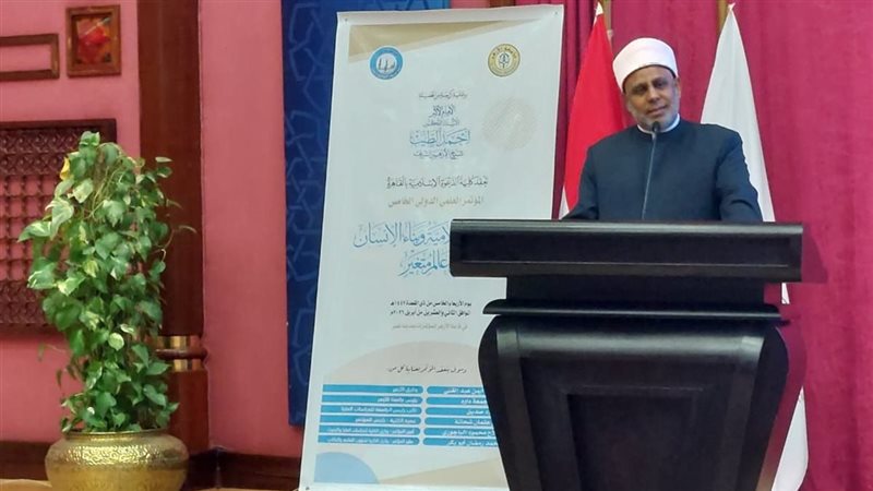  الدكتور أحمد الشرقاوي،