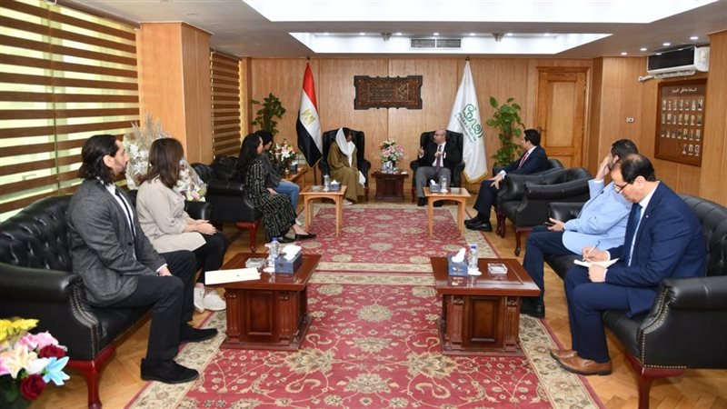 خلال زيارة الأميرة