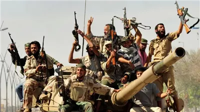 ليبيا بين شقي رحى.. دعوات أممية بحثًا عن تسوية شاملة بعد 15 عامًا من الصراع.. وتحذيرات من انزلاق متسارع نحو سيناريو الانفجار المفاجئ