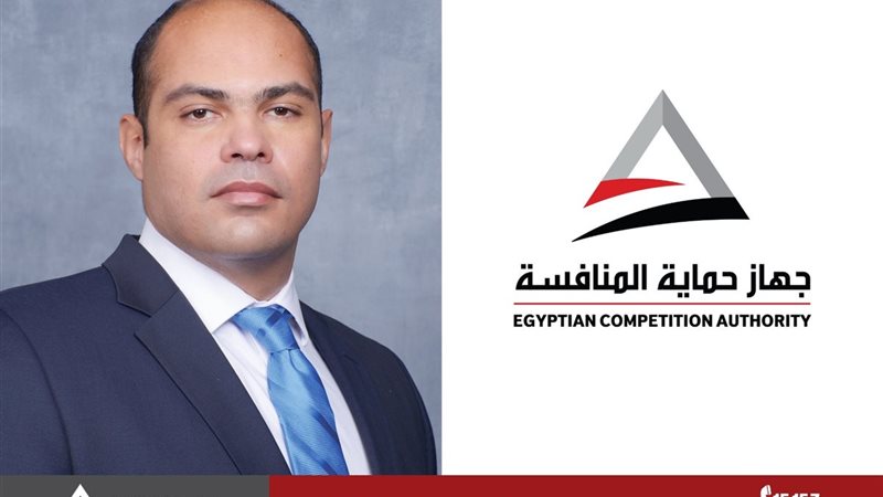 الدكتور محمود ممتاز،