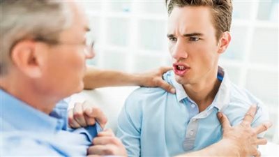  كرامة الوالدين خط أحمر.. تحرك برلماني لوقف التنمر والعنف ضدهما.. مقترح بالحبس يصل إلى 10 سنوات وغرامة مليون جنيه حال تكرار الجريمة 