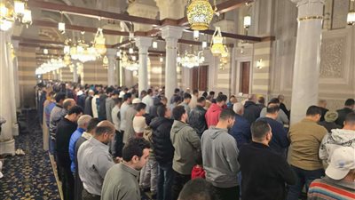 مواقيت الصلاة اليوم الإثنين 4 - 5 - 2026 في القاهرة والمحافظات 