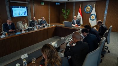 وزير البترول يشهد اجتماع الجمعية العامة لشركة ميثانكس مصر