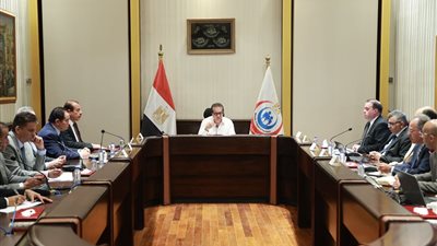 قرارات عاجلة لوزير الصحة لرفع جودة الخدمات الطبية المقدمة للمواطنين