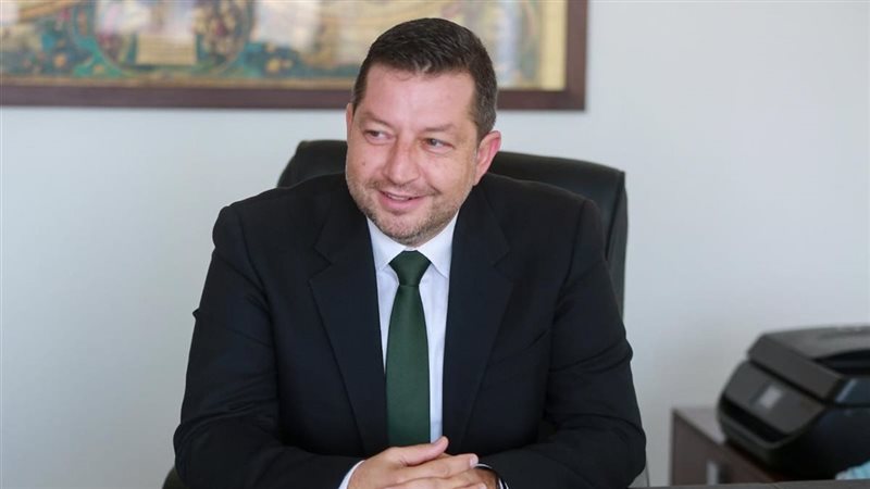 شريف الصياد، فيتو