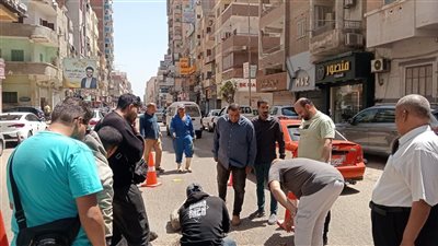 معالجة هبوط أرضي بخط الصرف الصحي بشارع رضا والاستاد في الإسماعيلية 