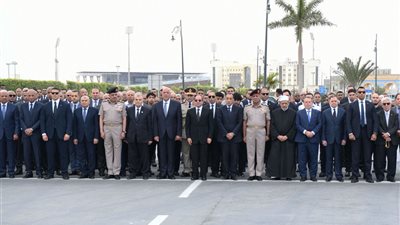 أخبار مصر اليوم: زلزال على بعد 400 كم شمال مطروح.. السيسي يتقدم مشيعي جنازة والد رئيس الوزراء.. تجارة عين شمس تعلن إطلاق أول وثيقة إستراتيجية ملزمة لربط الكليات بقطاع الأعمال