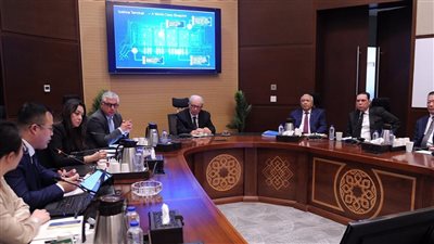الحكومة: شركات صينية تقدم عرضًا لإقامة محطة حاويات باستثمارات مبدئية تبلغ 400 مليون دولار