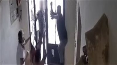 بسبب خلافات الجيرة، الأمن يكشف ملابسات فيديو 