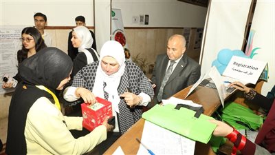 المؤتمر البيئي لزراعة القناة يناقش 38 بحثا ويكرم 20 فائزا