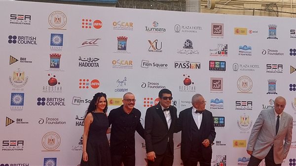 نجوم الفن يتألقون على ريد كاربت مهرجان الإسكندرية للفيلم القصير في دورته الثانية عشرة
