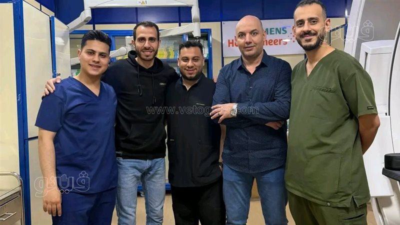 الفريق الطبي بمستشفى