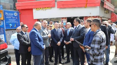 محافظ القاهرة يتفقد تطوير ميدان روض الفرج ويوجه بأهمية التواجد الميداني