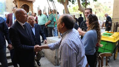 محافظ القاهرة يتفقد أعمال تطوير القاهرة التاريخية (صور)