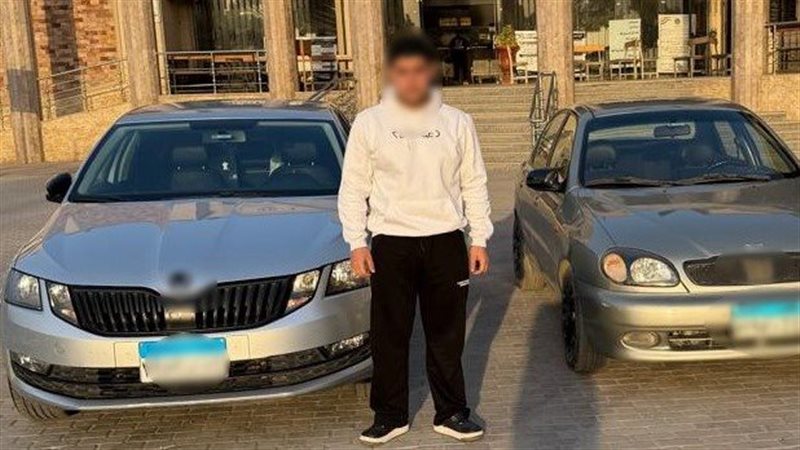 ضبط طالبين بعد فيديو
