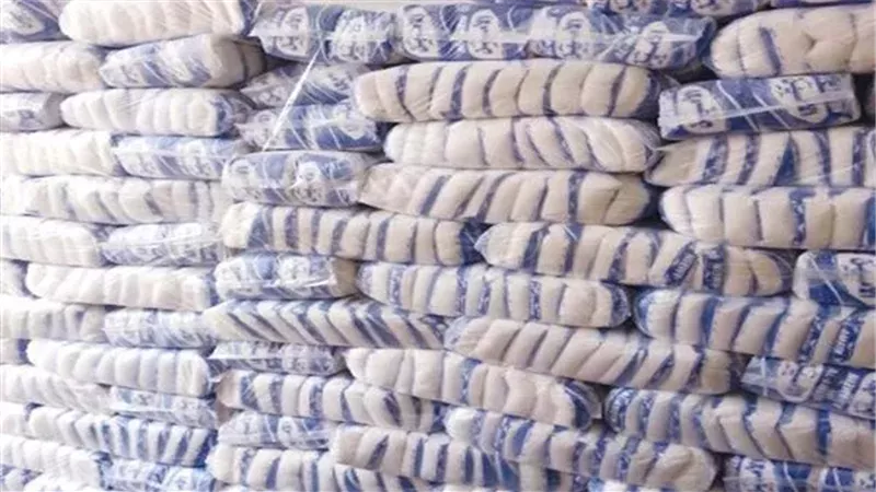 تضبط 52 طن سكر و27