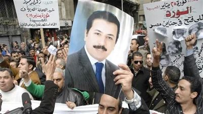 نقابة الصحفيين تكرم أرملة الزميل أحمد محمود شهيد ثورة يناير 