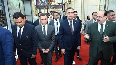 وزير التموين يفتتح فعاليات الدورة الـ18 لمعرض “سيراميكا ماركت