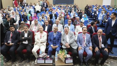 محافظا الشرقية والدقهلية يشهدان افتتاح مؤتمر وحدات الكلى بالمنصورة