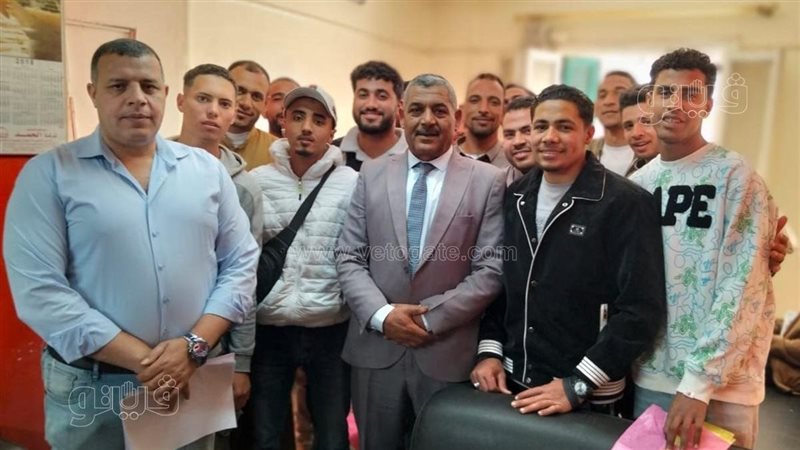 تسليم سابق لعقود
