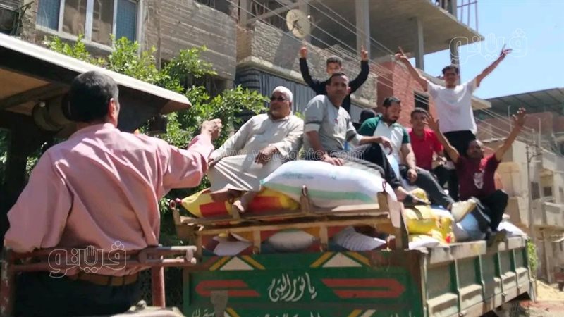 استلام محصول القمح