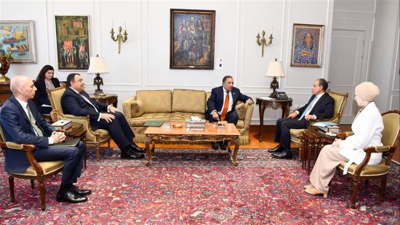 لقاء وزير الخارجية