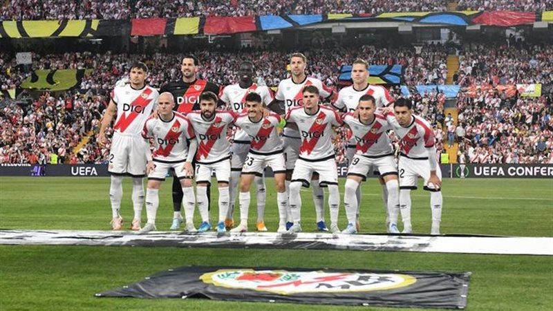 رايو فاليكانو، فيتو