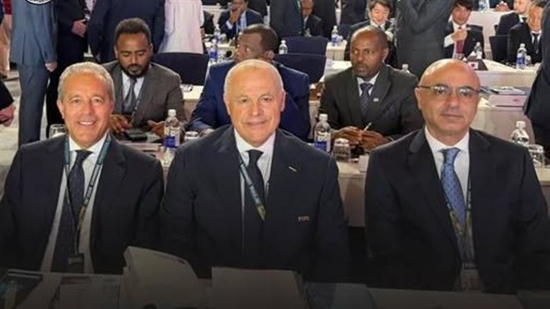 أبو ريدة ووفد الاتحاد