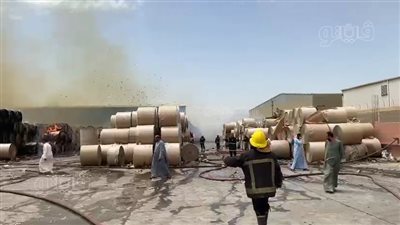 السيطرة على حريق مصنع ورق ببني سويف دون خسائر بشرية (فيديو وصور) 
