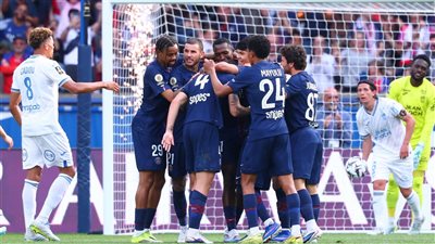 لوريان يفرض التعادل على متصدر الدوري الفرنسي باريس سان جيرمان 2-2