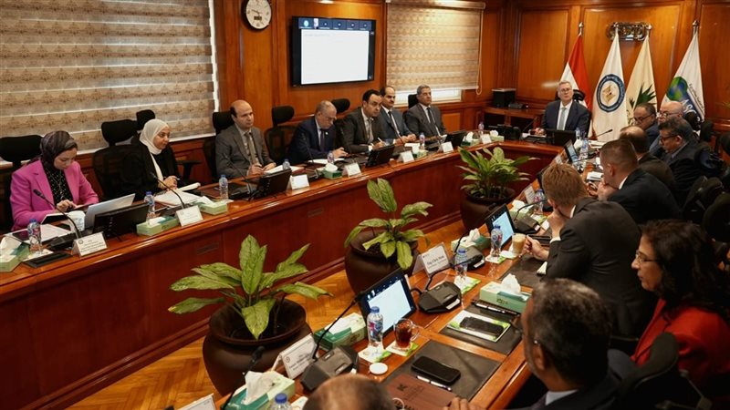 خالدة للبترول،فيتو