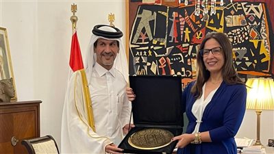 وزيرة الثقافة تستقبل سفير قطر لبحث سبل تعزيز التعاون بين البلدين