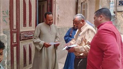 أسيوط تواصل حملات طرق الأبواب لتحفيز المواطنين على استكمال إجراءات التصالح 
