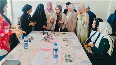 وزارة العمل: تدريب 700 سيدة على مهارات وحرف إنتاجية بـ4 محافظات