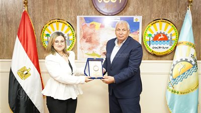 محافظ مطروح يستقبل قنصل تركيا لتعزيز التعاون الاستثماري