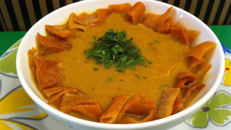 شوربة العدس الأصفر