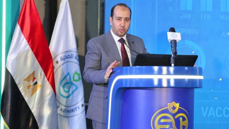  الدكتور يس رجائي،