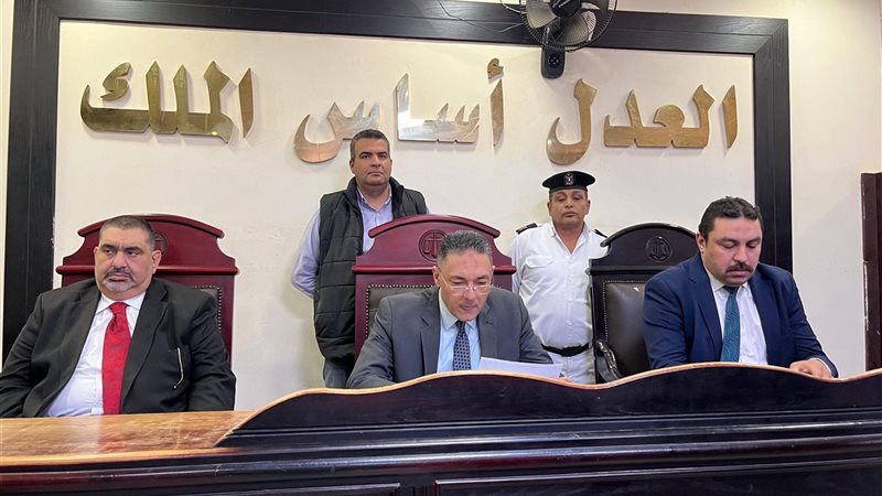 جانب من المحاكمة،