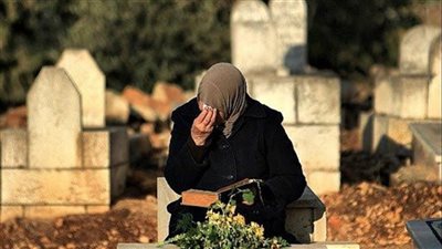 هل يشعر الأموات بزيارة الأقارب ويسمعون كلامهم ؟، أمين الفتوى يجيب (فيديو)