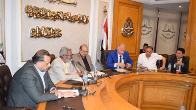 شُعبة العمالة بالخارج تُناقش مقترحات قانون العمل الجديد لتنمية قطاعها