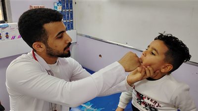 تقديم خدمات طبية لـ1549 مواطنا وصرف العلاج بالمجان بقافلة في المحمودية بالبحيرة
