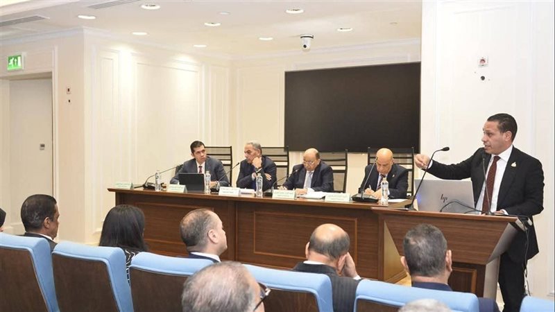 اجتماع لجنة الإدارة